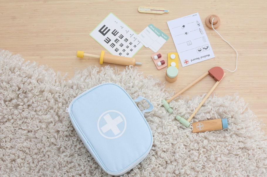 Little Doctors Playset