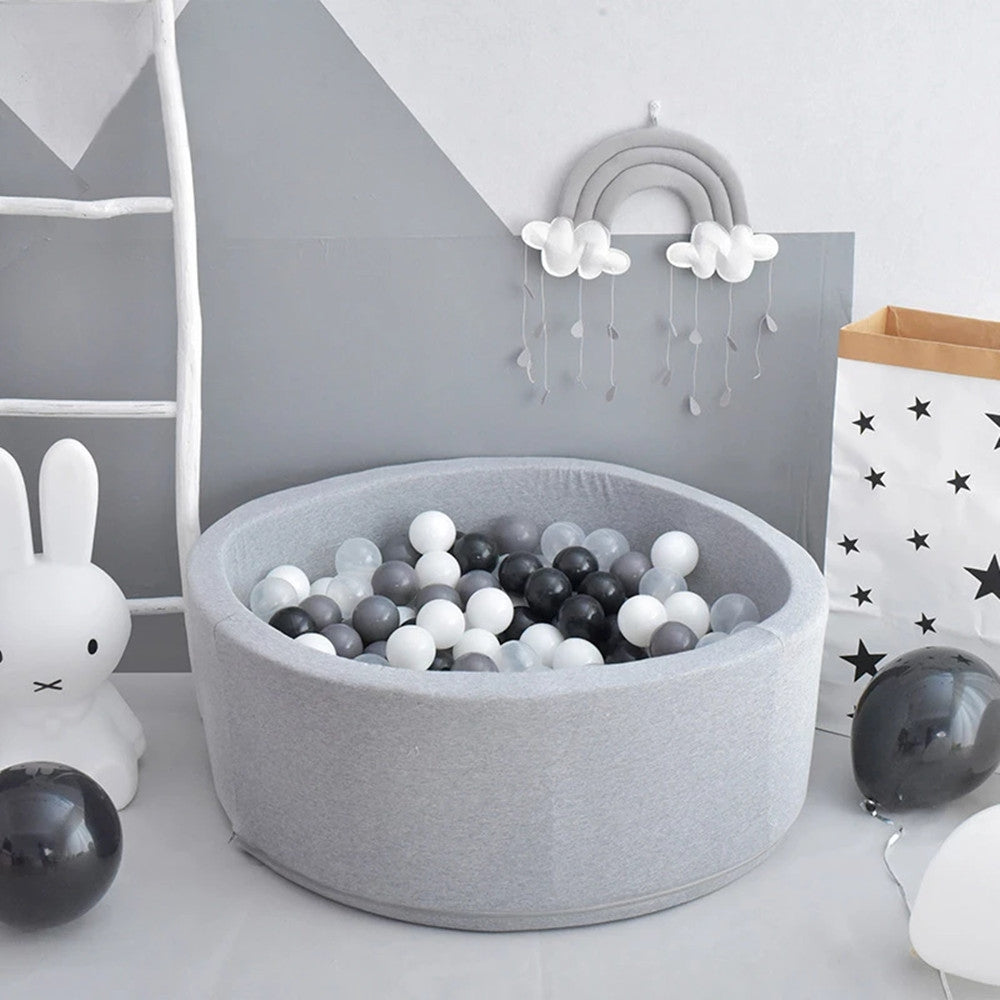 Soft Memory Foam Ball Pit with 200 Vintage Balls - Grey (90x30cm)