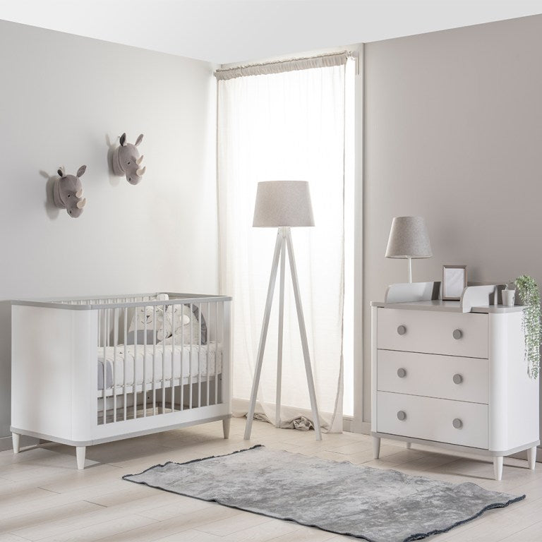 Sleek Comfy Modern White Cot